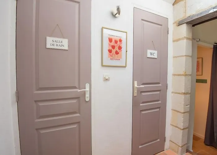 Les Maudines Feriehus Baugé