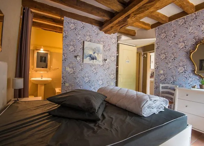 Les Maudines * Baugé